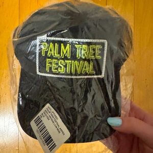PALM TREE FESTIVAL HAMPTONS RARE AVIATOR NATION TRUCKER HAT